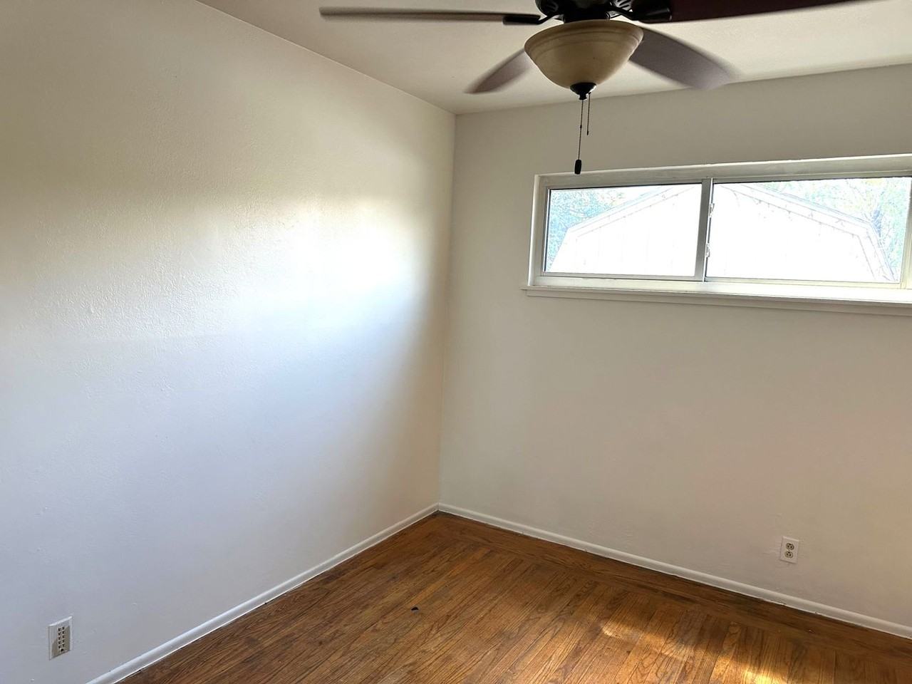 1369 Monterey St - Photo 3 of 7