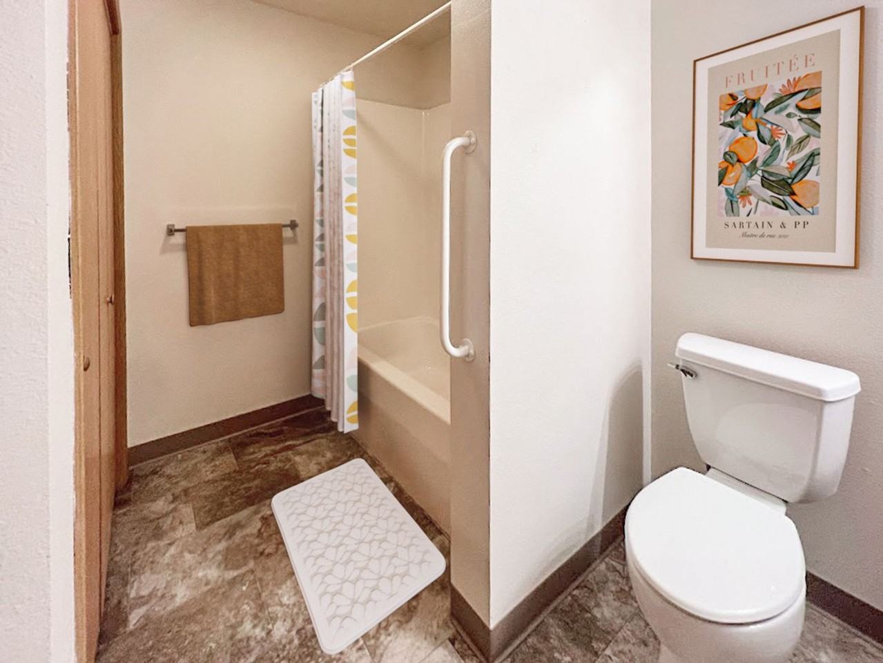 3212 Polaris Dr - Photo 4 of 10