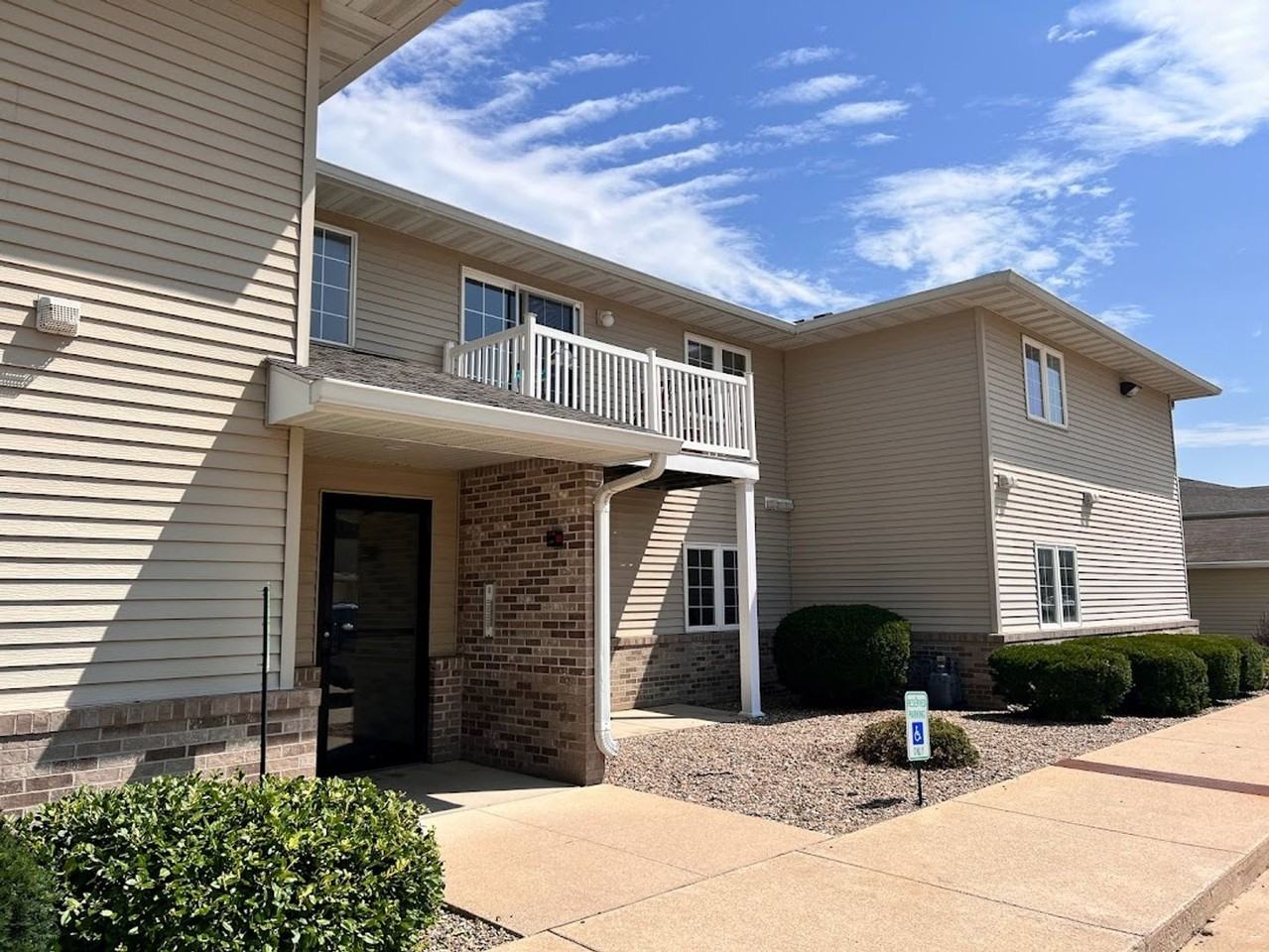 3212 Polaris Dr - Photo 7 of 10