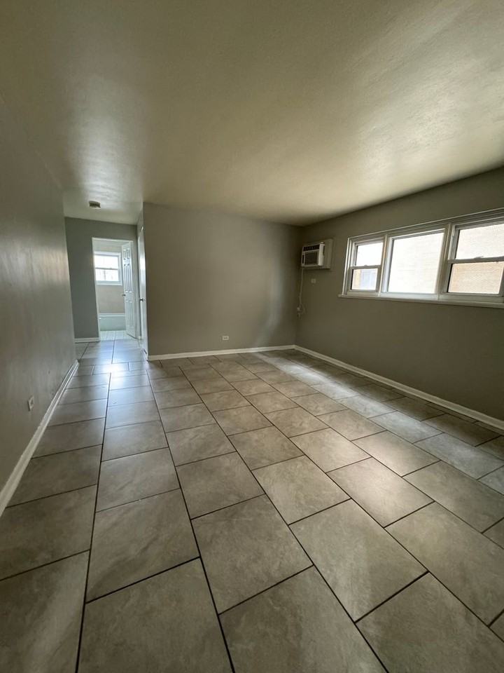 1306 Sibley Blvd. - Photo 2 of 17