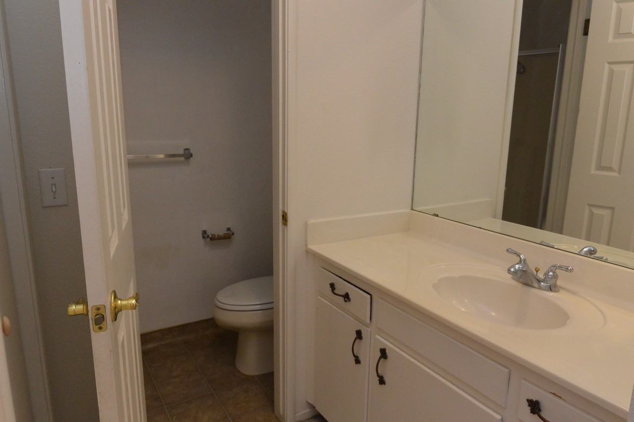 1809 S Julieann Ct - Photo 4 of 14