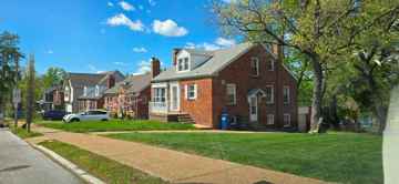 featured image of 6423 Scanlan Ave