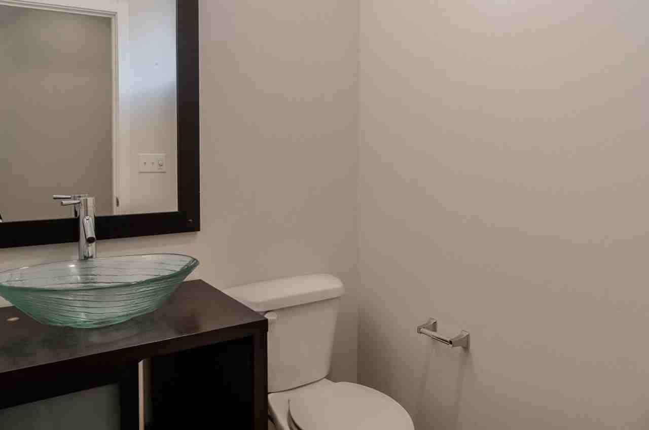 15818 14th Ave W - Photo 5 of 13