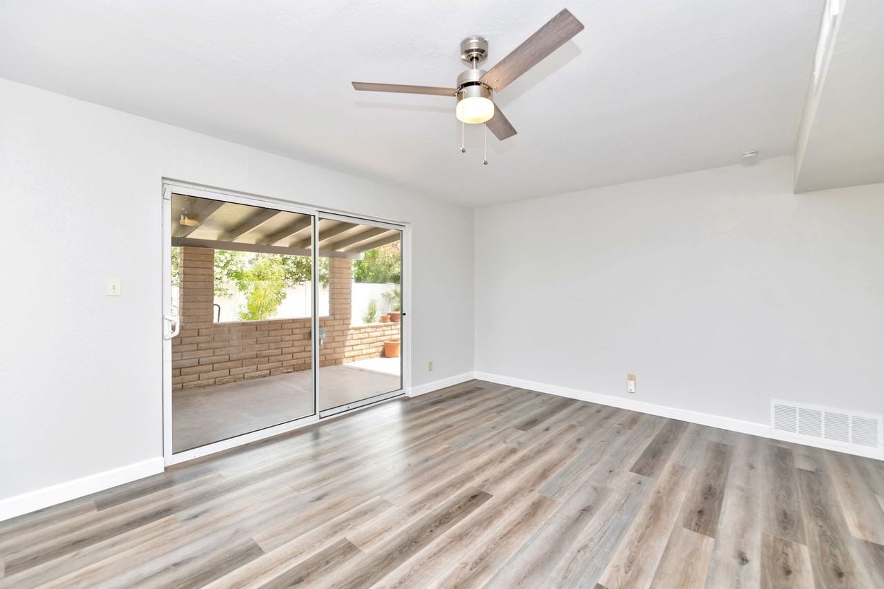 8444 E Plaza Ave - Photo 7 of 19