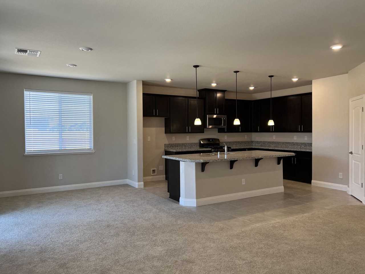 2117 Arc Dome Ct - Photo 3 of 18