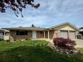 612 S 44th Ave - Photo 1 of 1