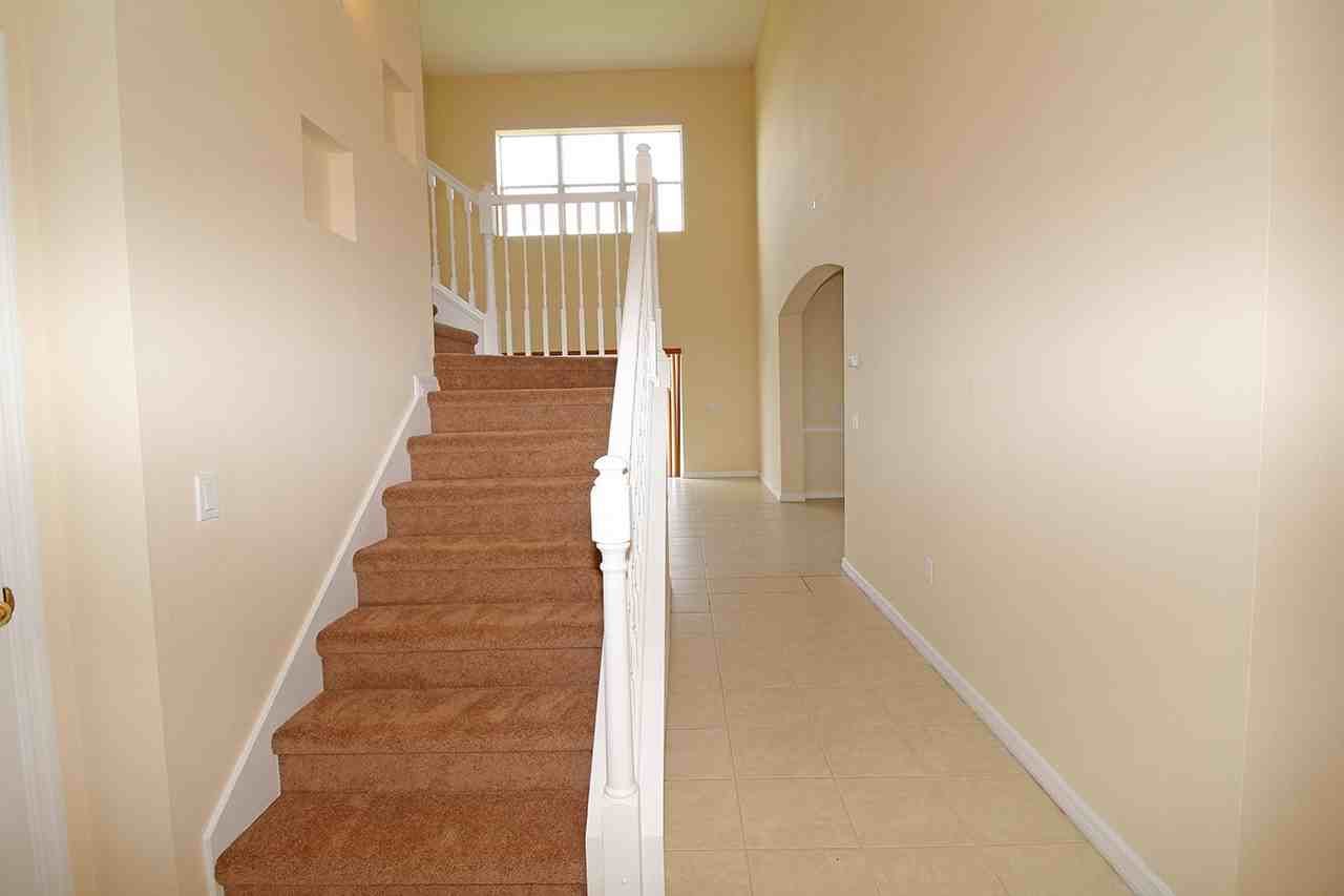 3915 Port Sea Pl - Photo 3 of 22