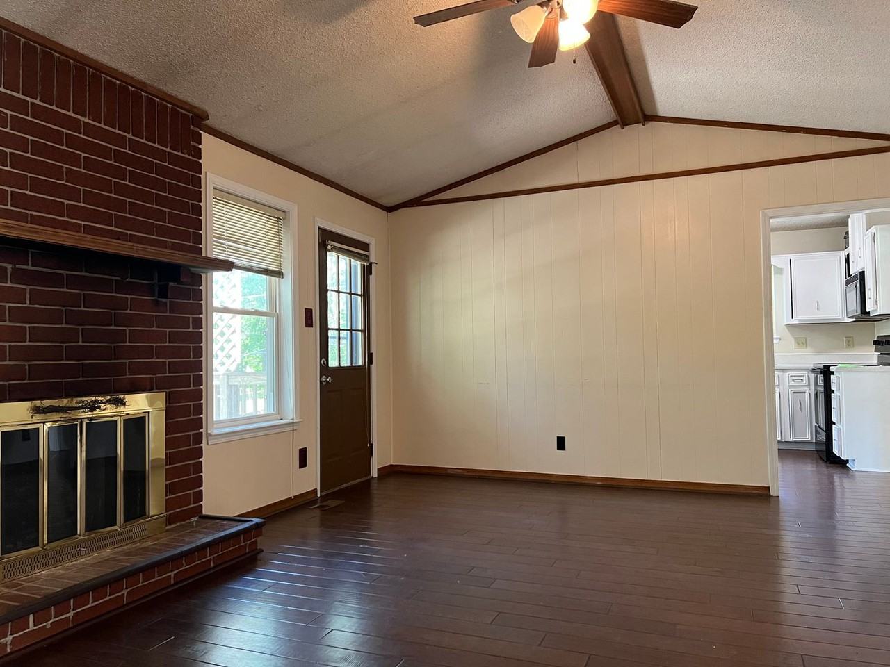 3902 Sam Peck Rd - Photo 3 of 19