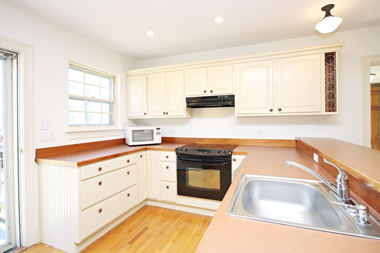 1412 Cherry Ave - Photo 7 of 18