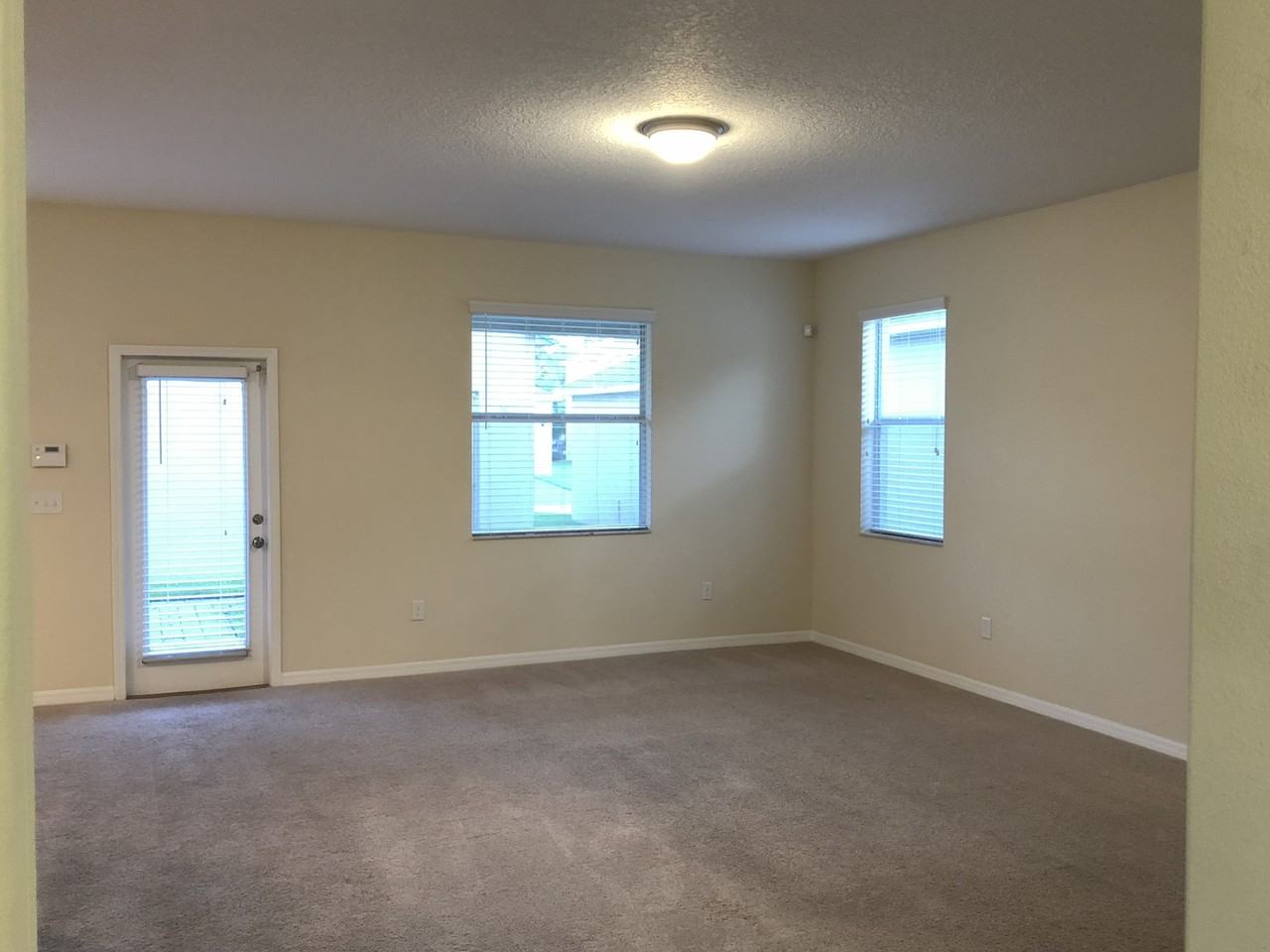15406 Fort Clatsop Cres - Photo 7 of 42