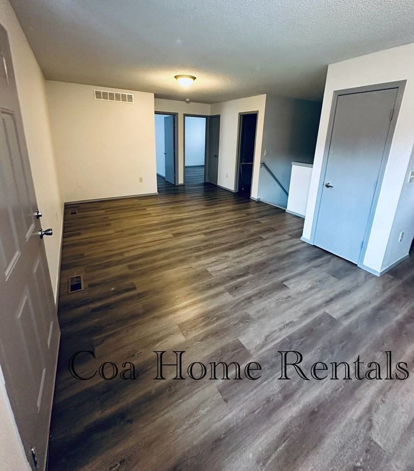 1202 N Indiana Ave - Photo 3 of 14