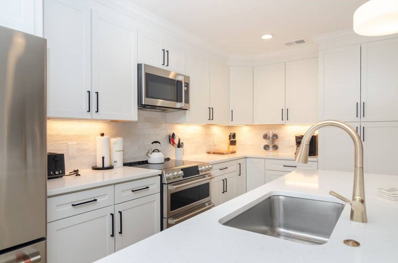 1210 Mackerel Ln - Photo 5 of 30