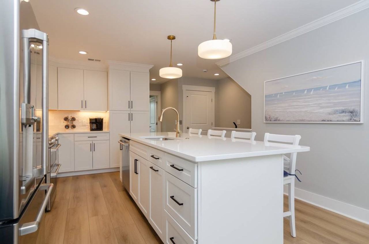 1210 Mackerel Ln - Photo 6 of 30