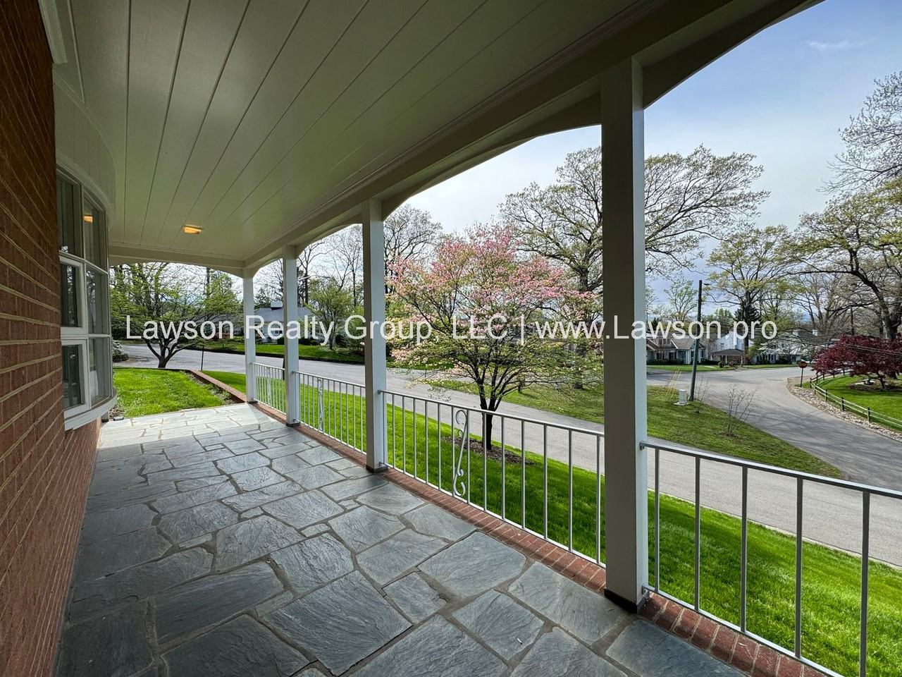 3074 Carolina Ave Sw - Photo 7 of 50