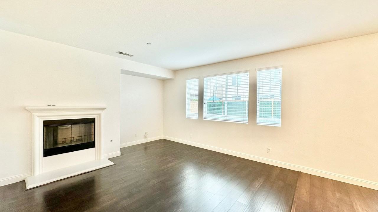 3635 Lake Park Road - Photo 7 of 50