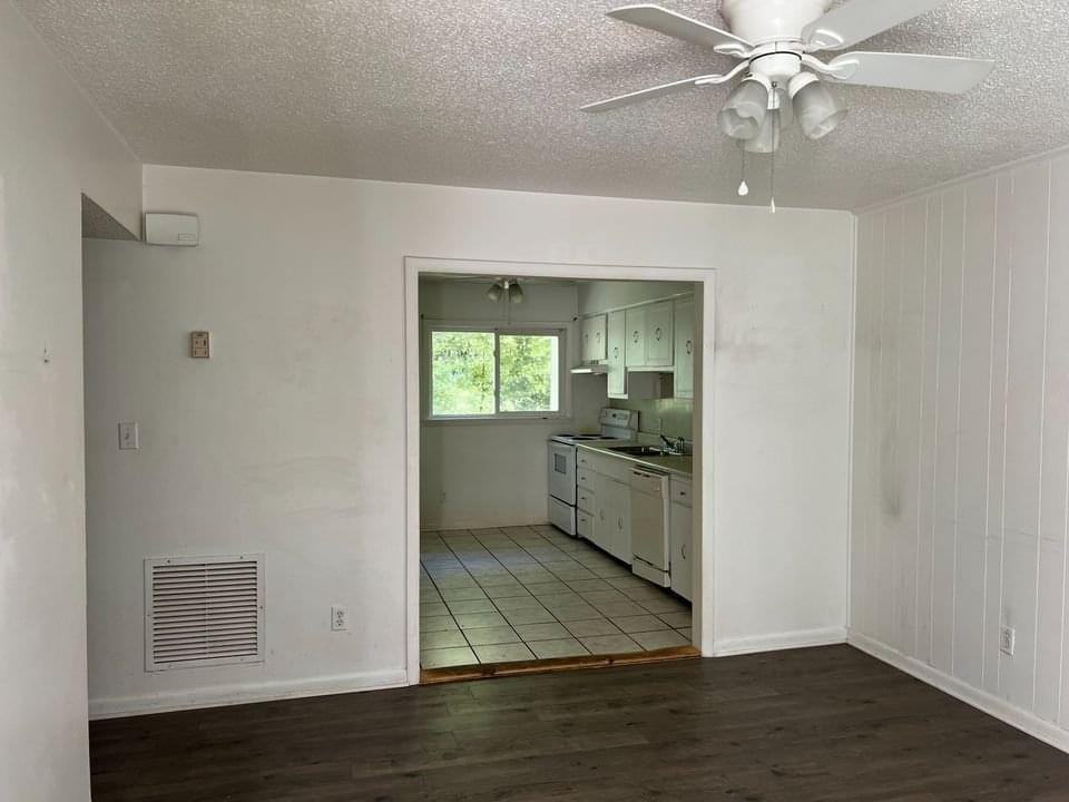 128 Whispering Oaks Ln #6 - Photo 4 of 7