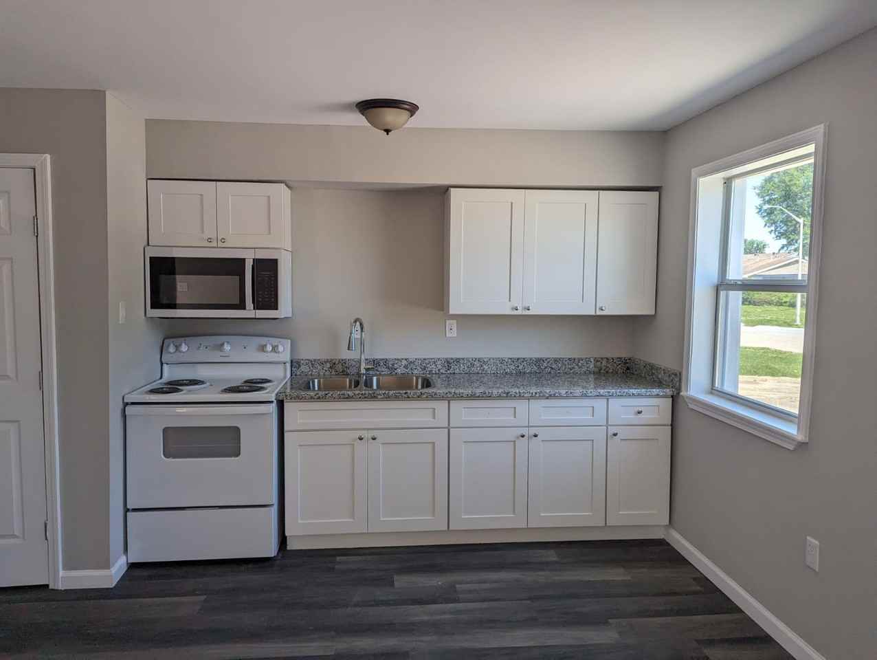 209 River Oaks Dr D, Destrehan, LA 70047 2 Bedroom Apartment for