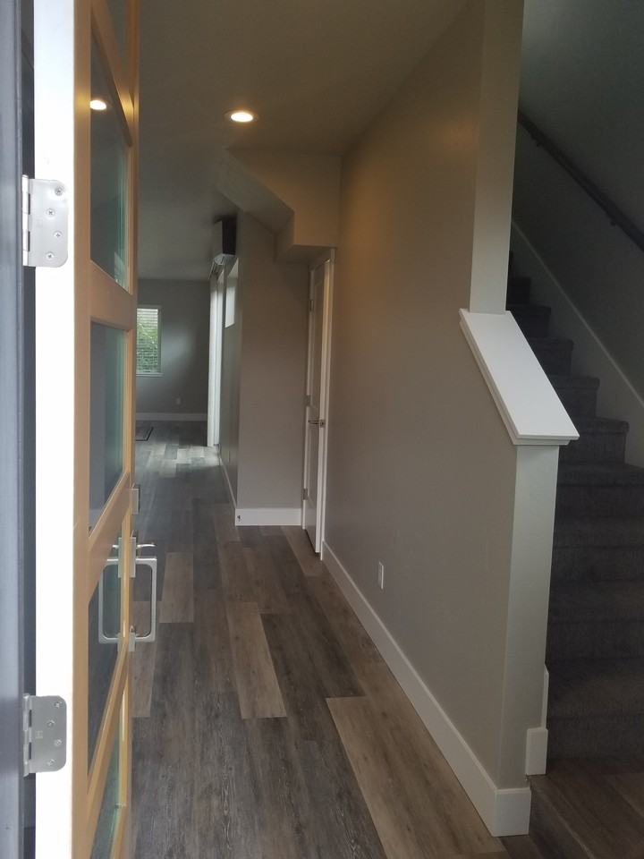 335 E 36th St #1 - Photo 2 of 35