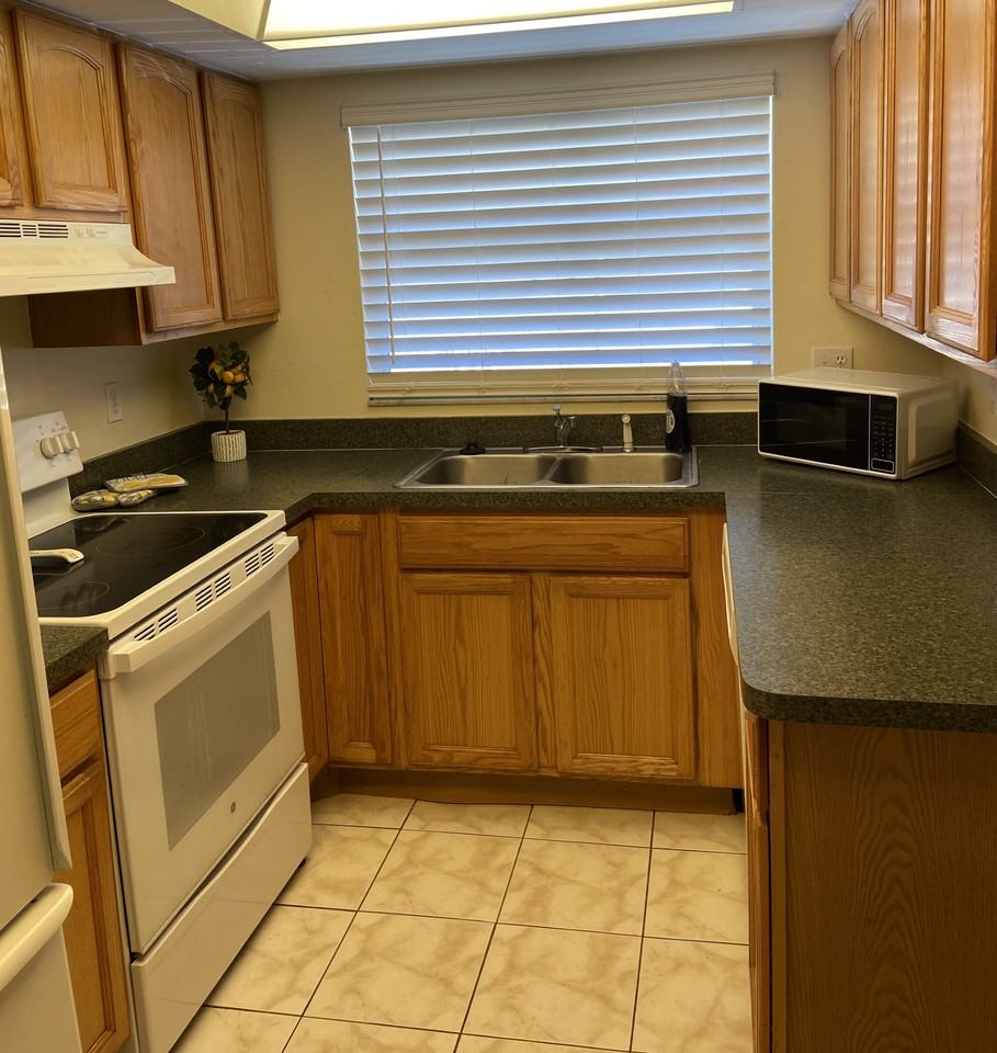 6072 7th Avenue Dr W #6072 - Photo 3 of 20