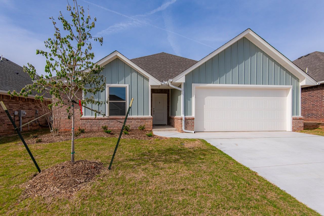 Nw 162nd St #1 - Photo 2 of 30