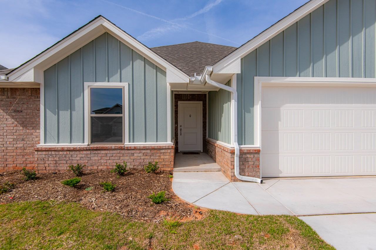 Nw 162nd St #1 - Photo 3 of 30