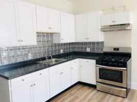 featured image of 530 Elm St #2
