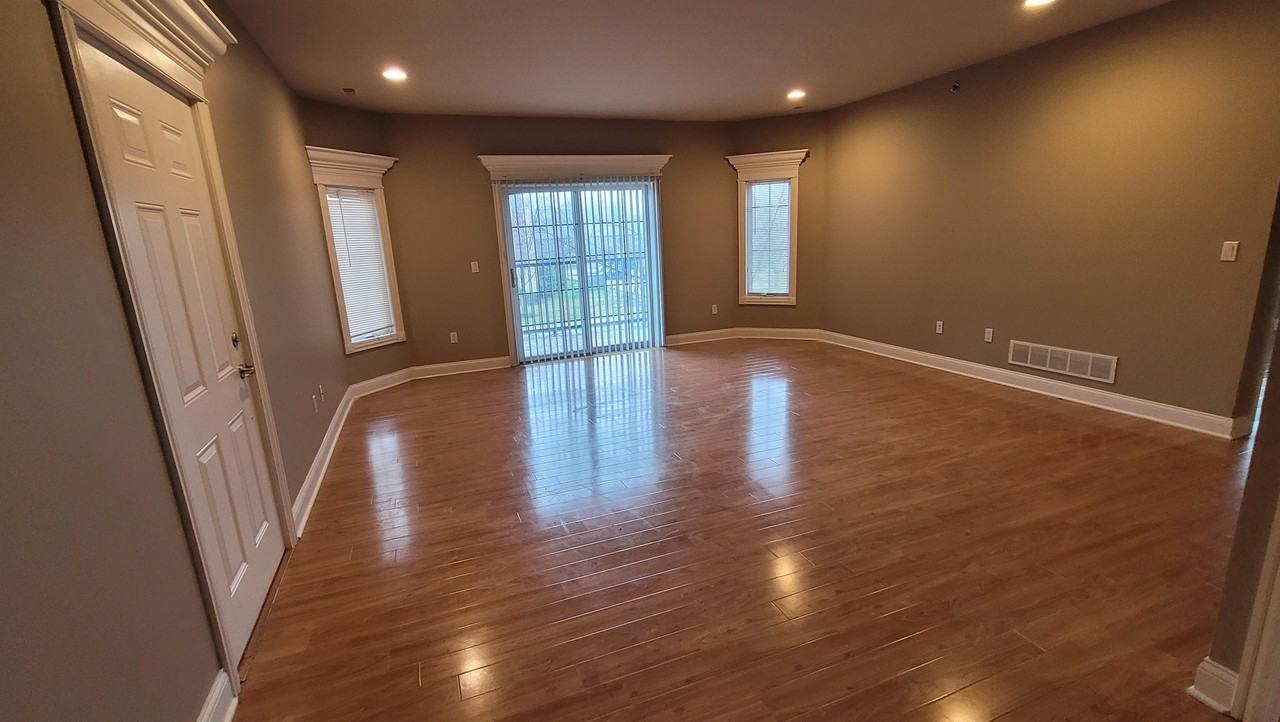 7615 Lions Gate Pkwy #7615 - Photo 2 of 7