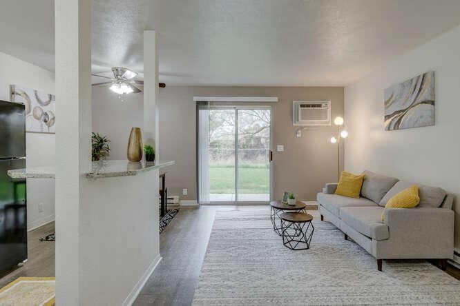 737 North Stilson Road - Photo 5 of 29