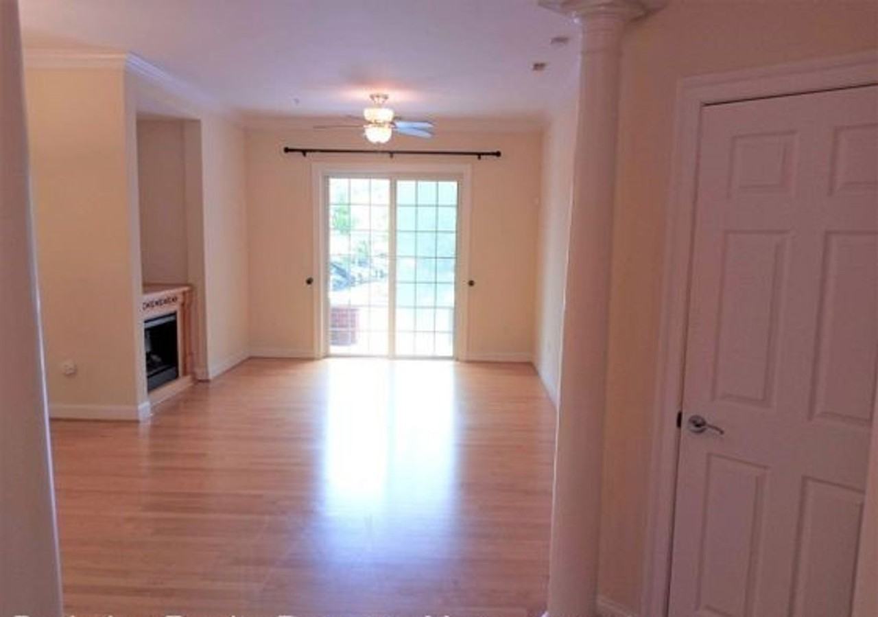 5215 Center St #103 - Photo 3 of 17