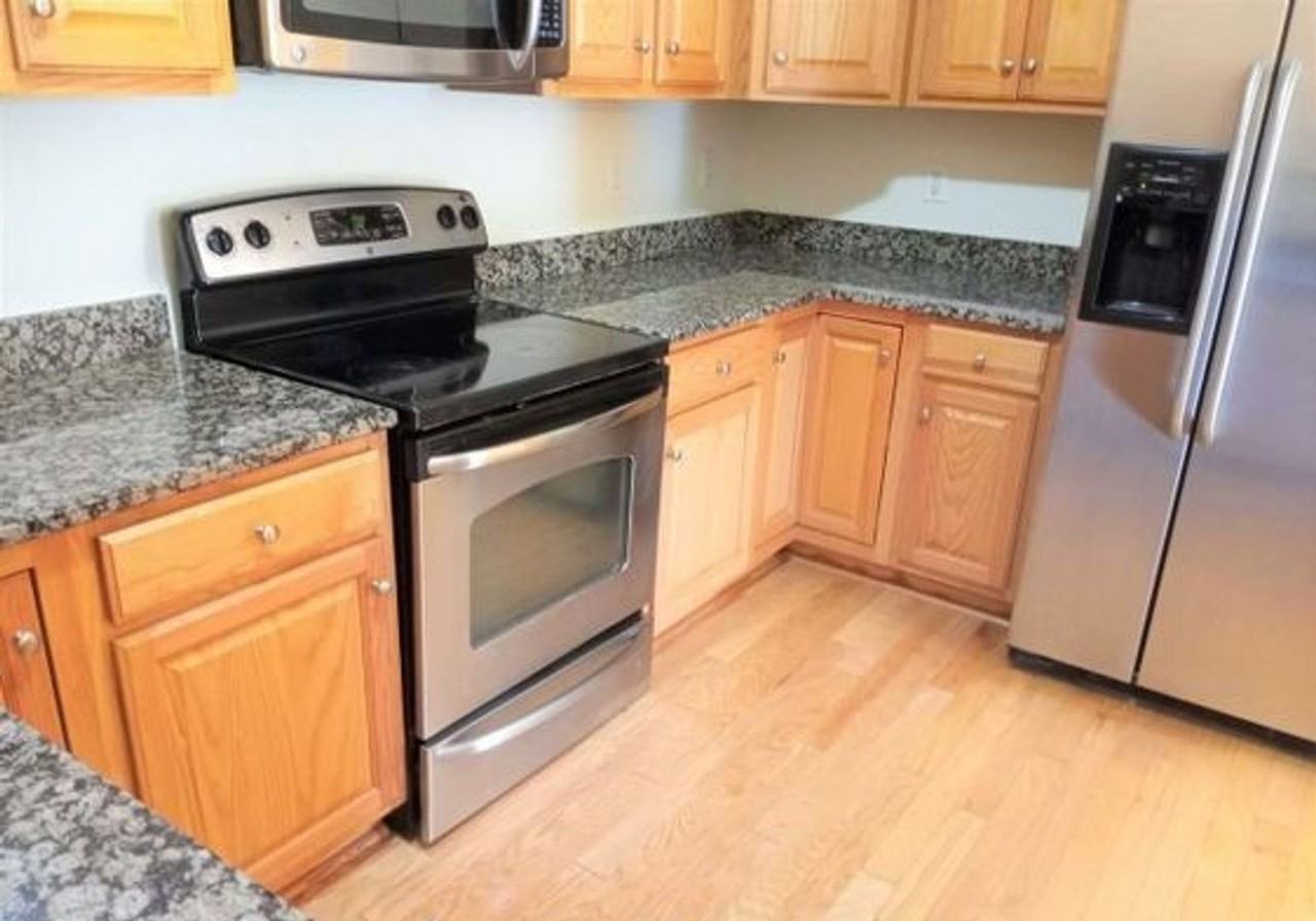 5215 Center St #103 - Photo 7 of 17