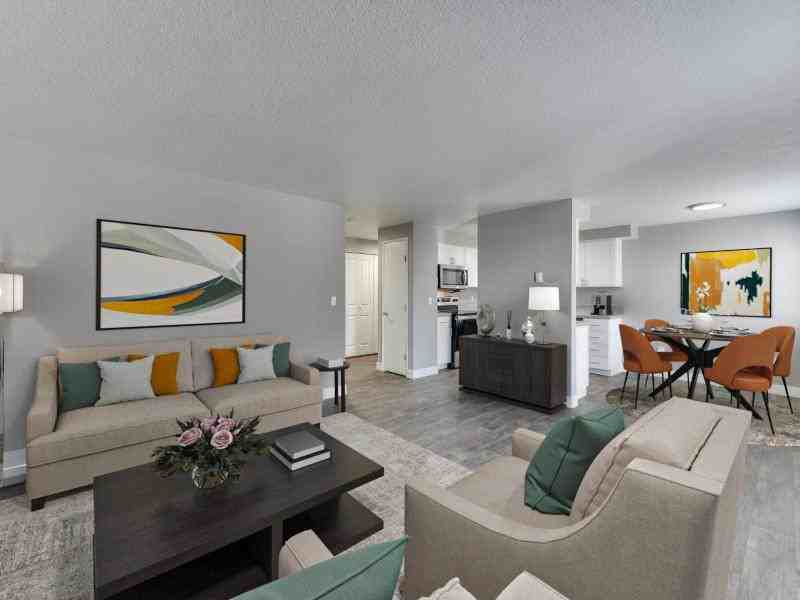 8917 Ne 15th Ave - Photo 6 of 22