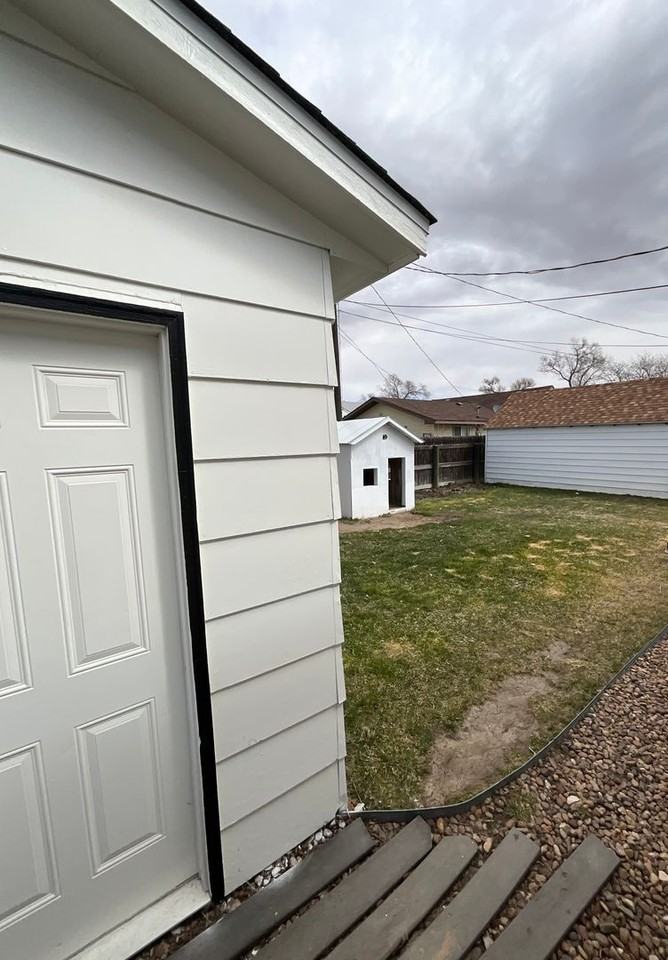 306 Jefferson St - Photo 3 of 27