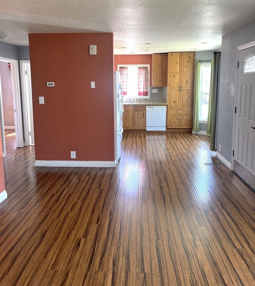 624 N Rambler Dr - Photo 3 of 20