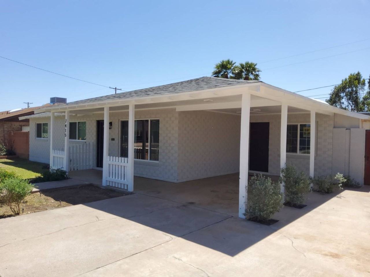 7415 E Holly St - Photo 2 of 18