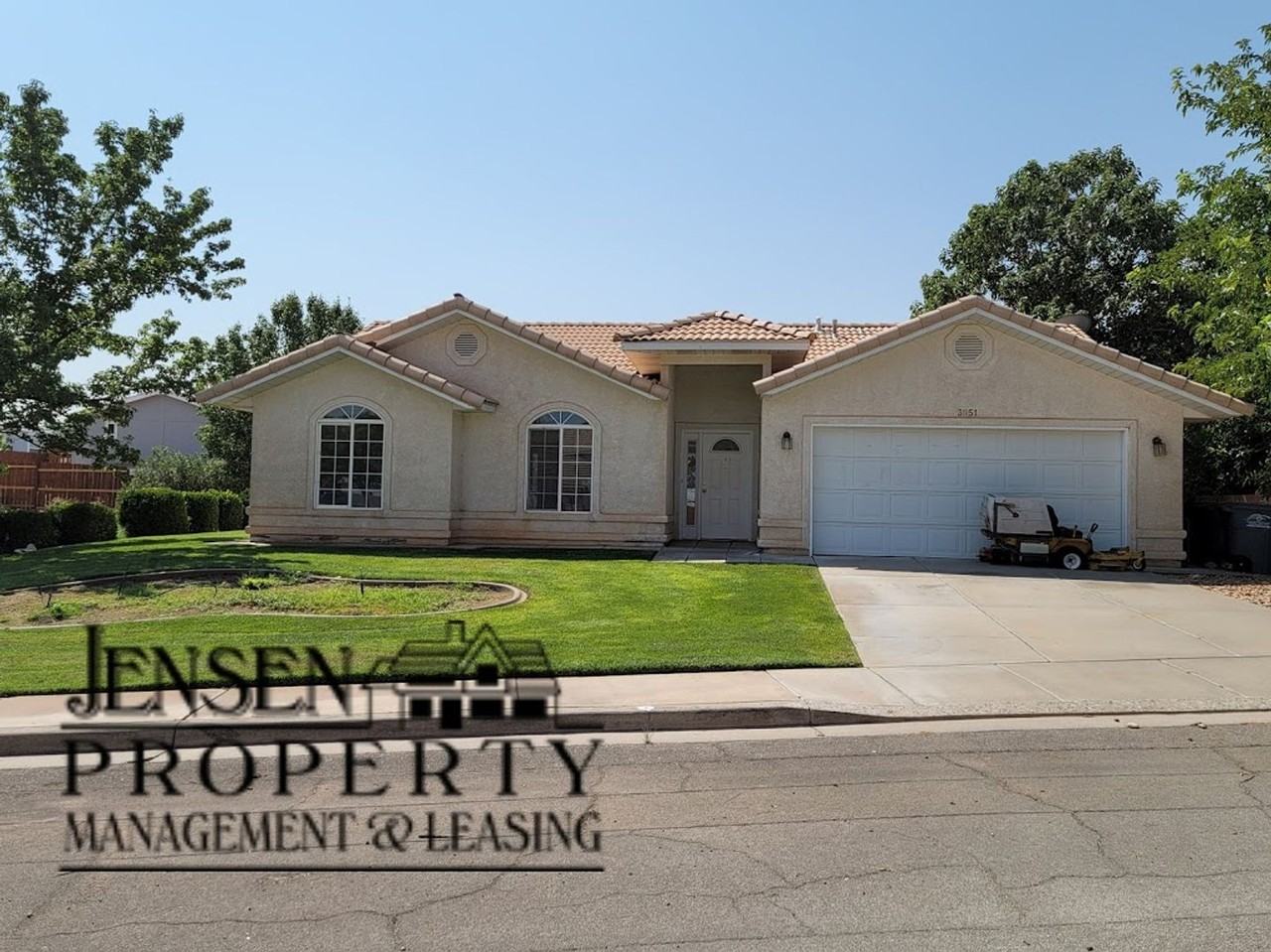 3851 W 200 N - Photo 2 of 17