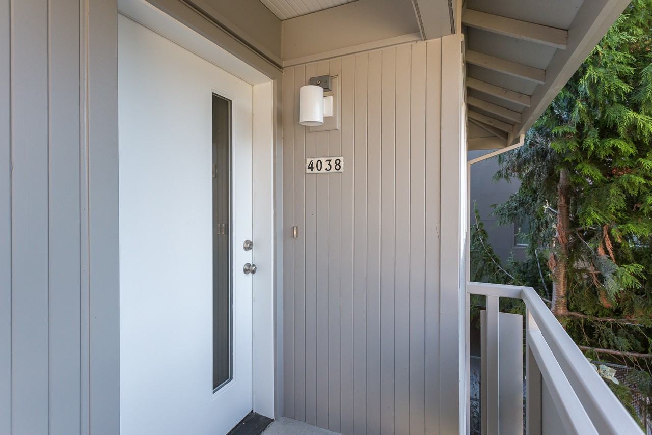 4038 Northeast Garfield Avenue - Photo 2 of 16