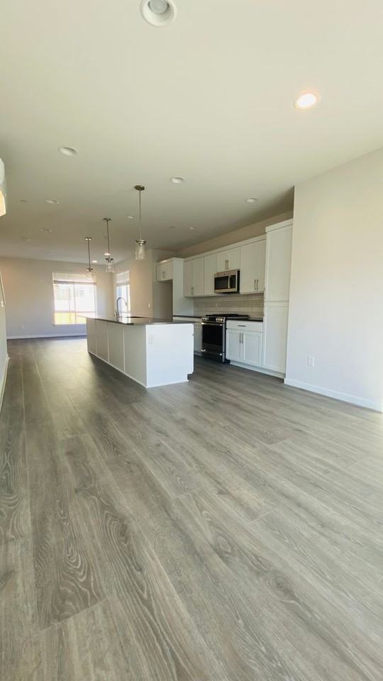 10945 Ne 189th Pl - Photo 3 of 17