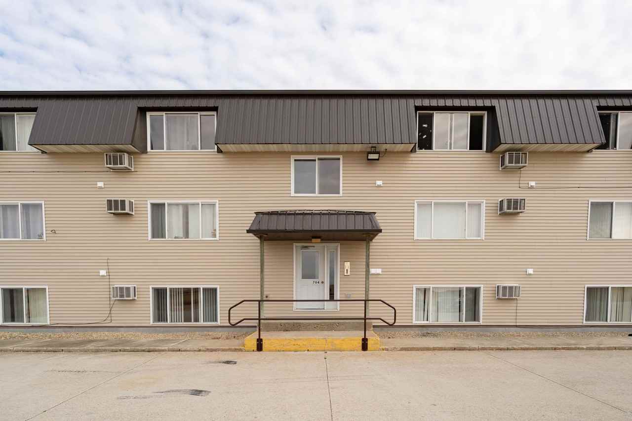 Wild Grove Apartments - 704 NICC - Photo 2 of 12