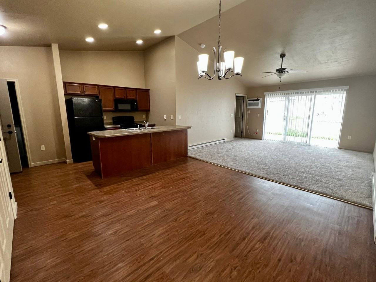 Introducing the Exquisite Plank Road Rentals in Kaukauna, Wisconsin! - Photo 3 of 14