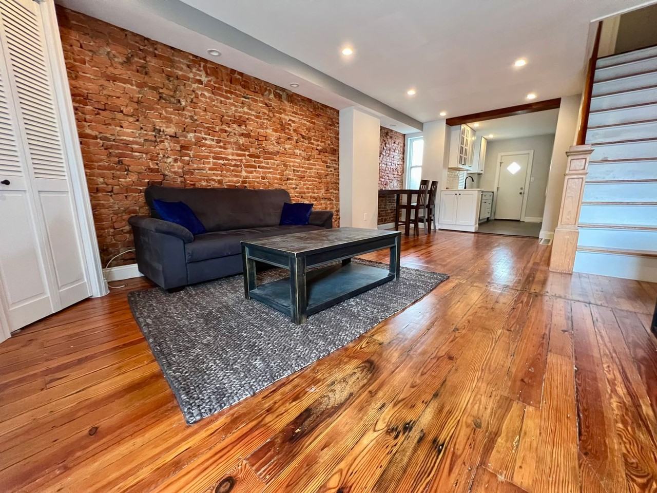 2619 E Birch St - Photo 3 of 24