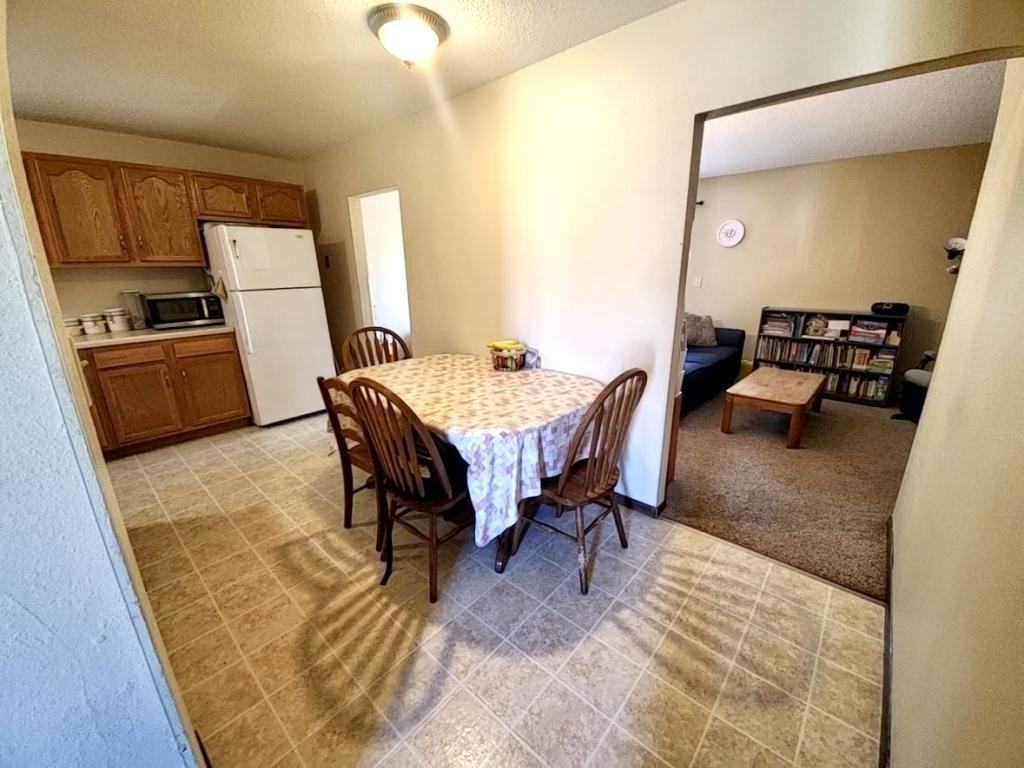 3407 Harcourt Dr - Photo 2 of 14