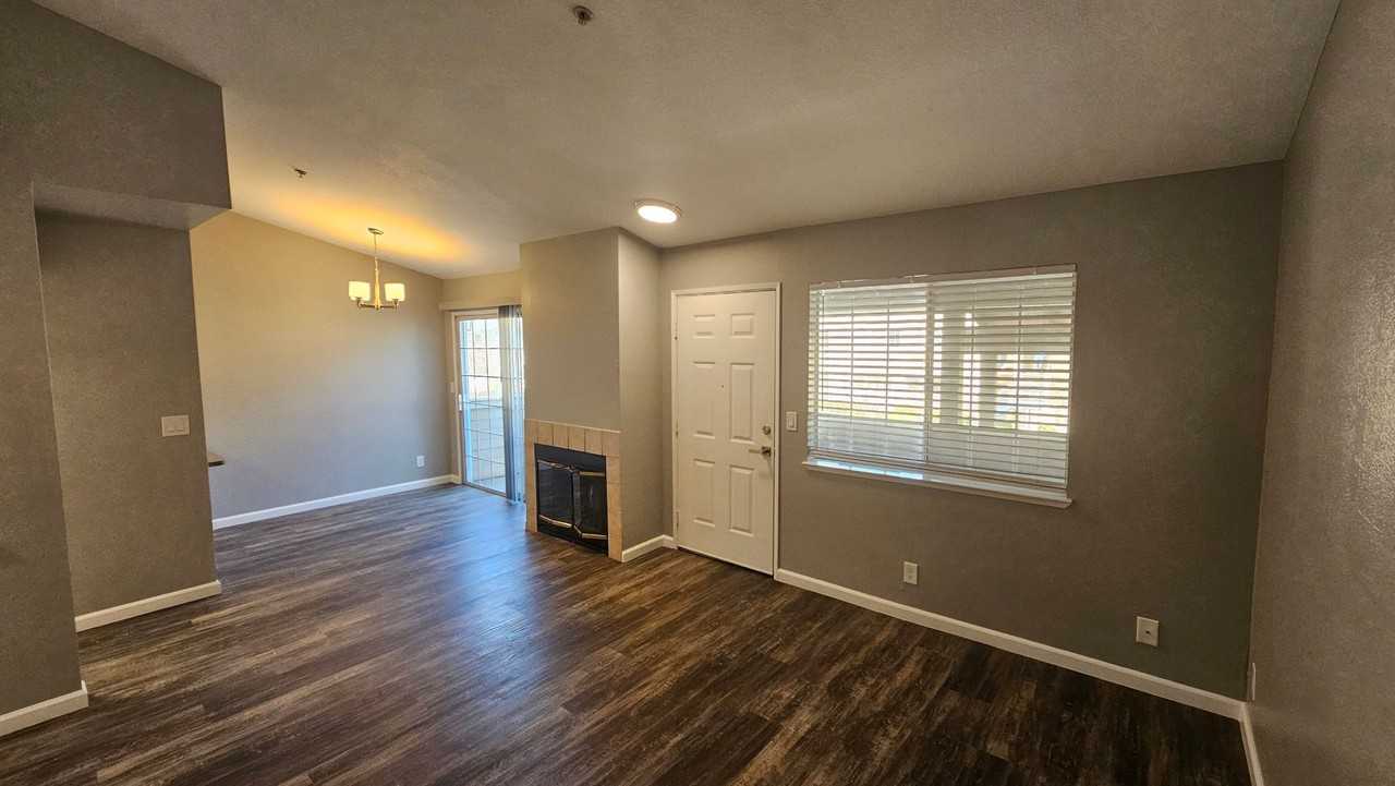 Cherry Blossom Apartments - Photo 2 of 9