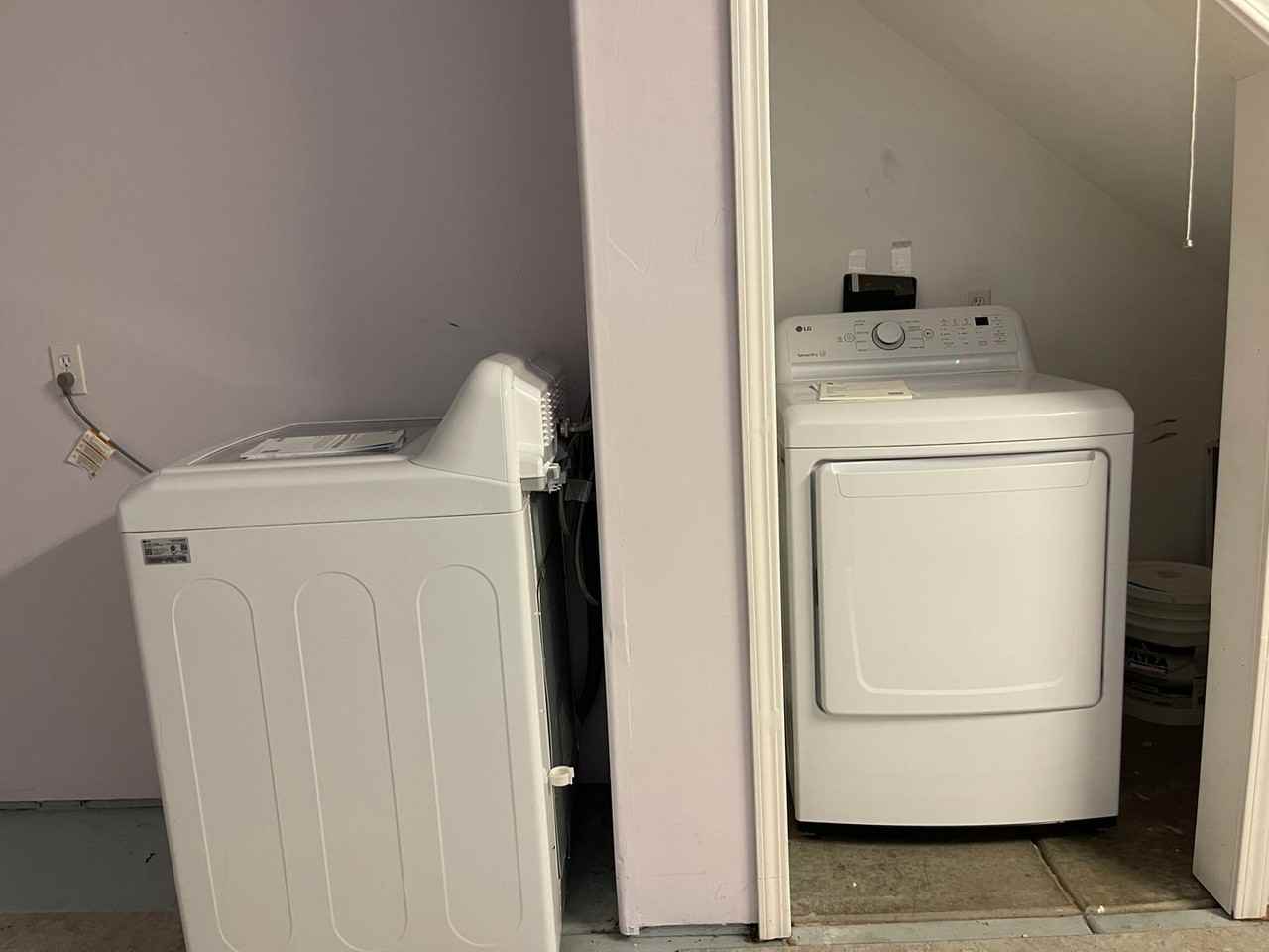 837 Bantam Way - Photo 3 of 20