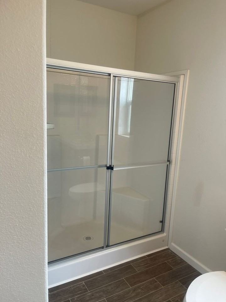 6214 Woodbury Dr - Photo 3 of 40