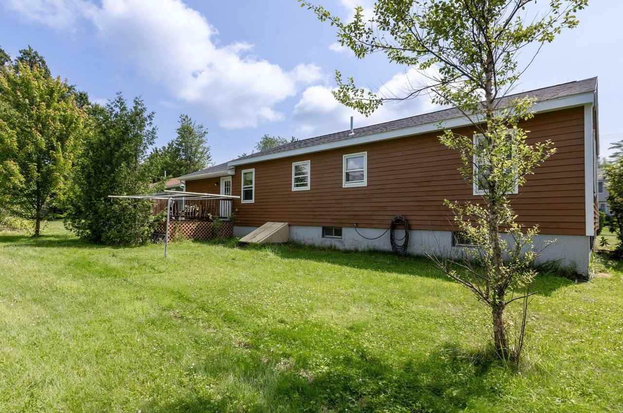 143 Lane Ave - Photo 3 of 13