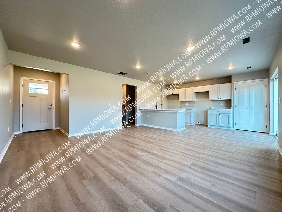 2020 Otley Ave - Photo 2 of 20