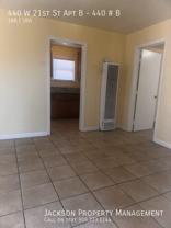 440 W 21st St Apt B #440B - Photo 1 of 1