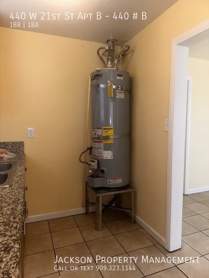 440 W 21st St Apt B #440B - Photo 5 of 10