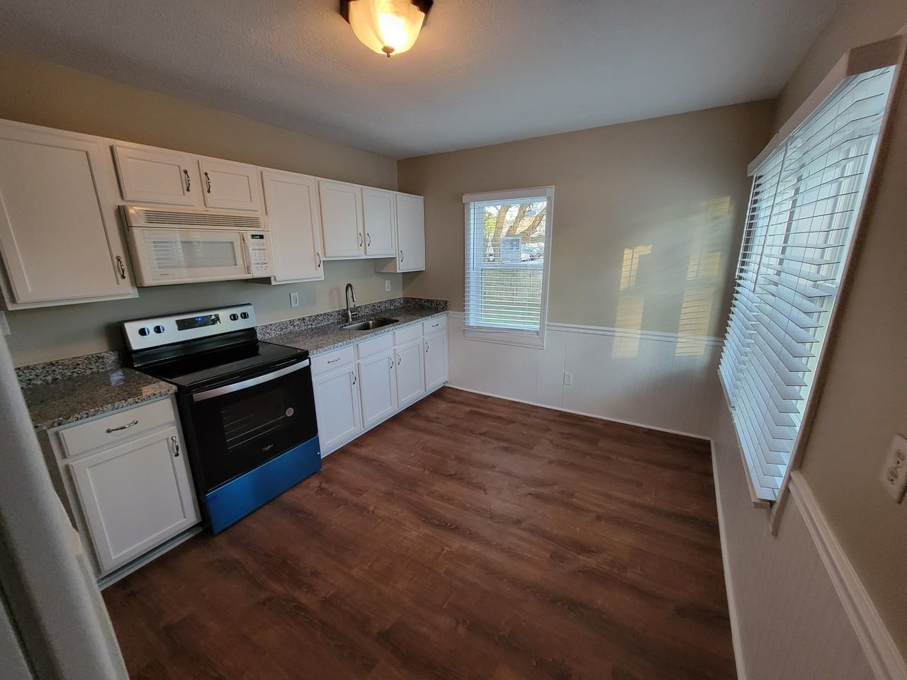 4015 Valley View Dr #NA - Photo 5 of 10