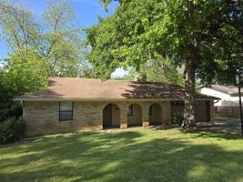 featured image of 826 Wilma St #NA